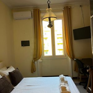 Camera standard con letto queen size